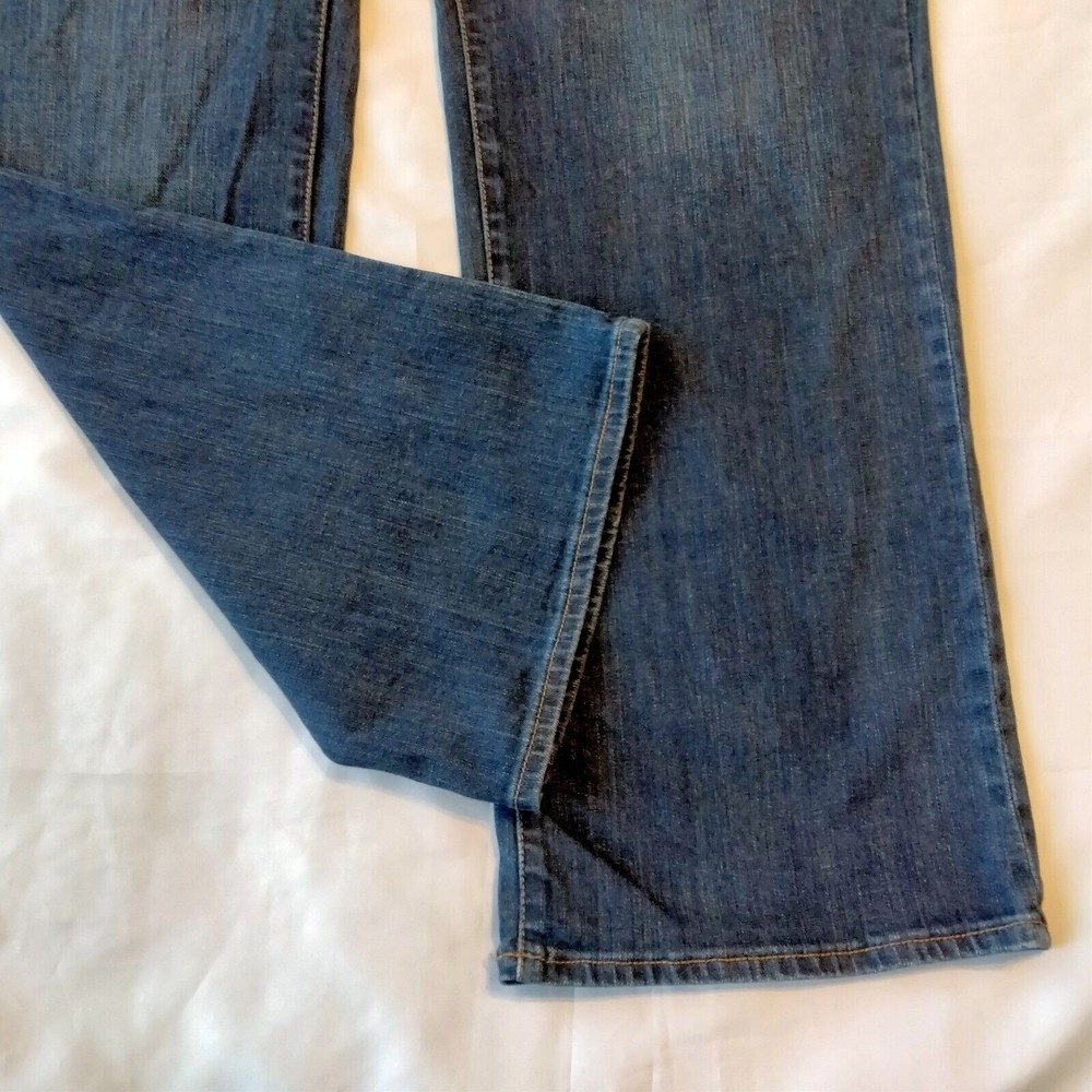 Boot Jeans - Picture 3 of 10